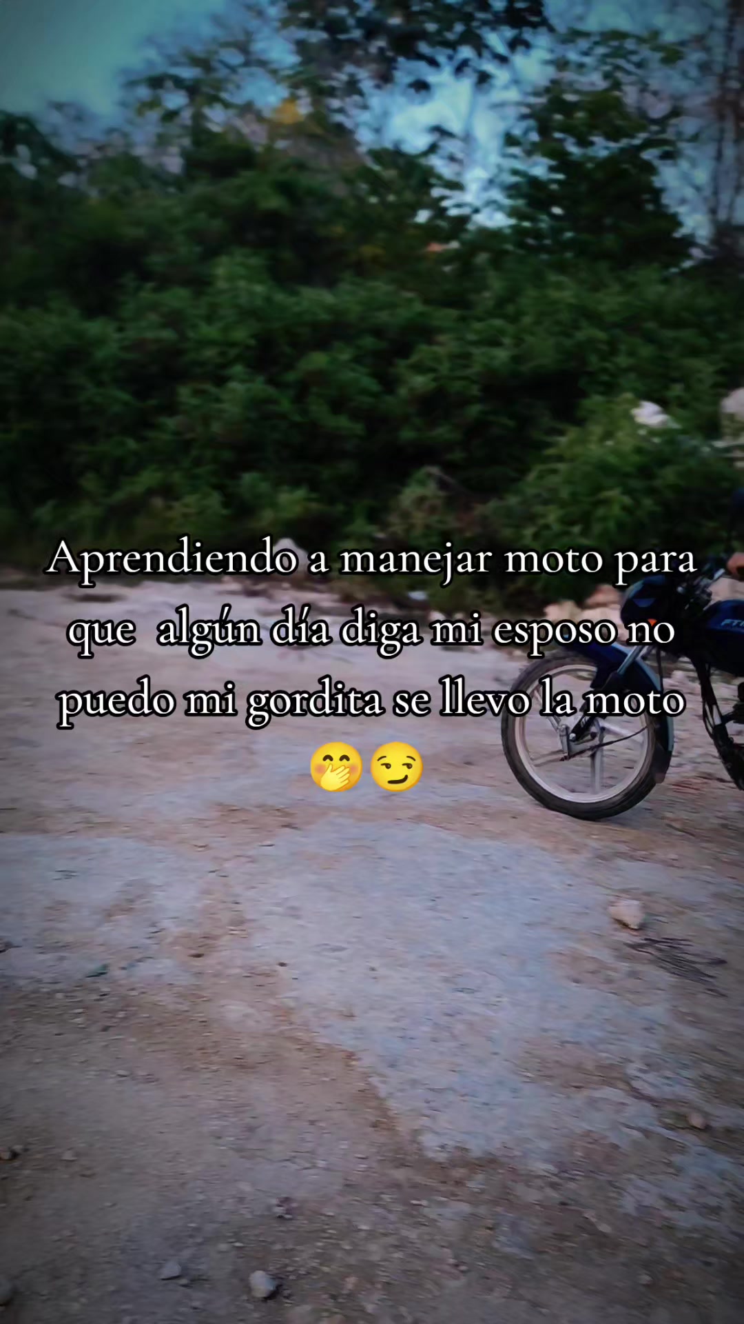 @AlondraAldana