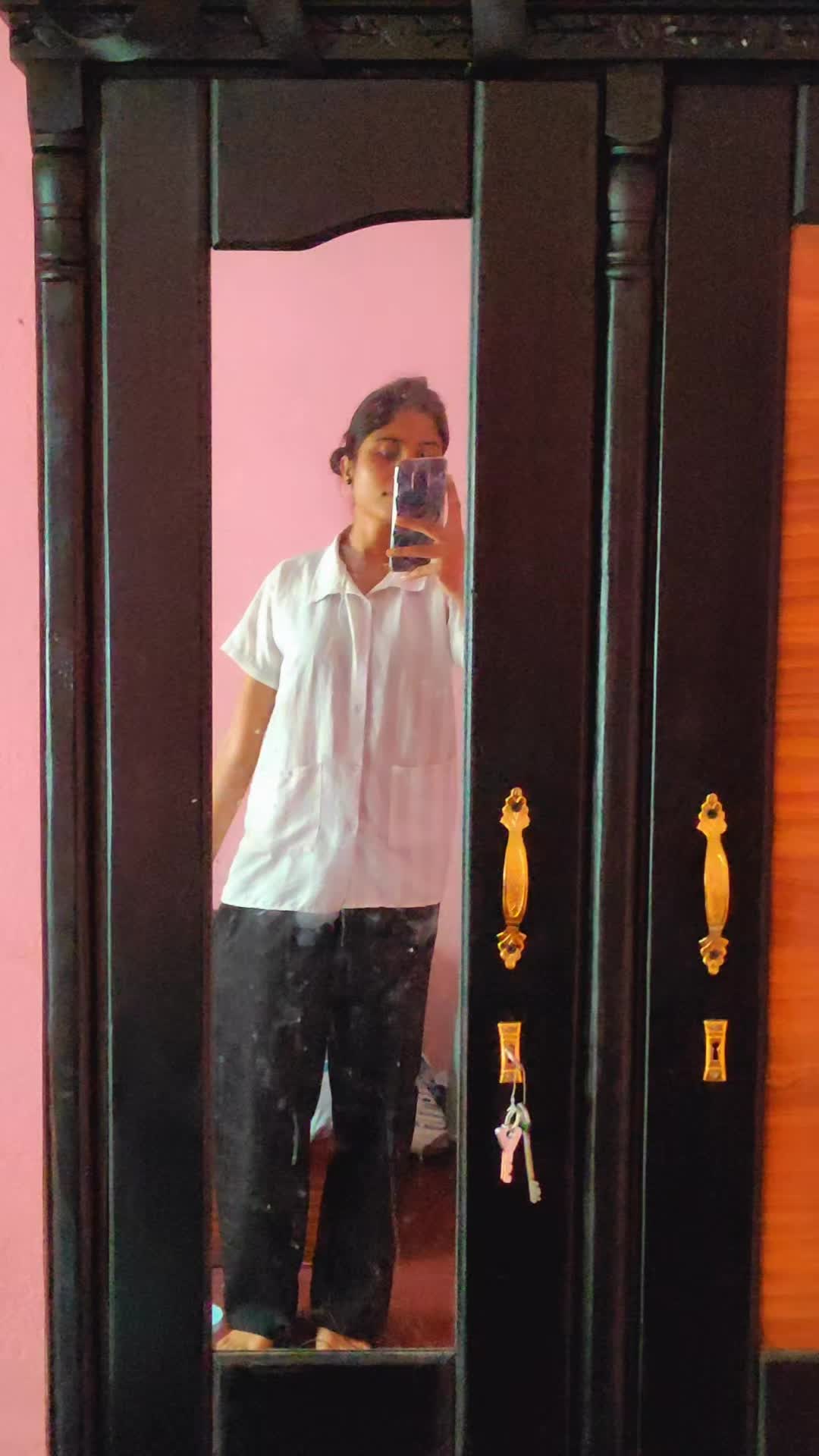 @^_________^