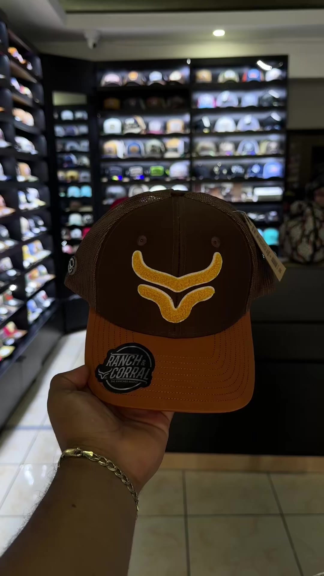 @STYLISH.CAPS