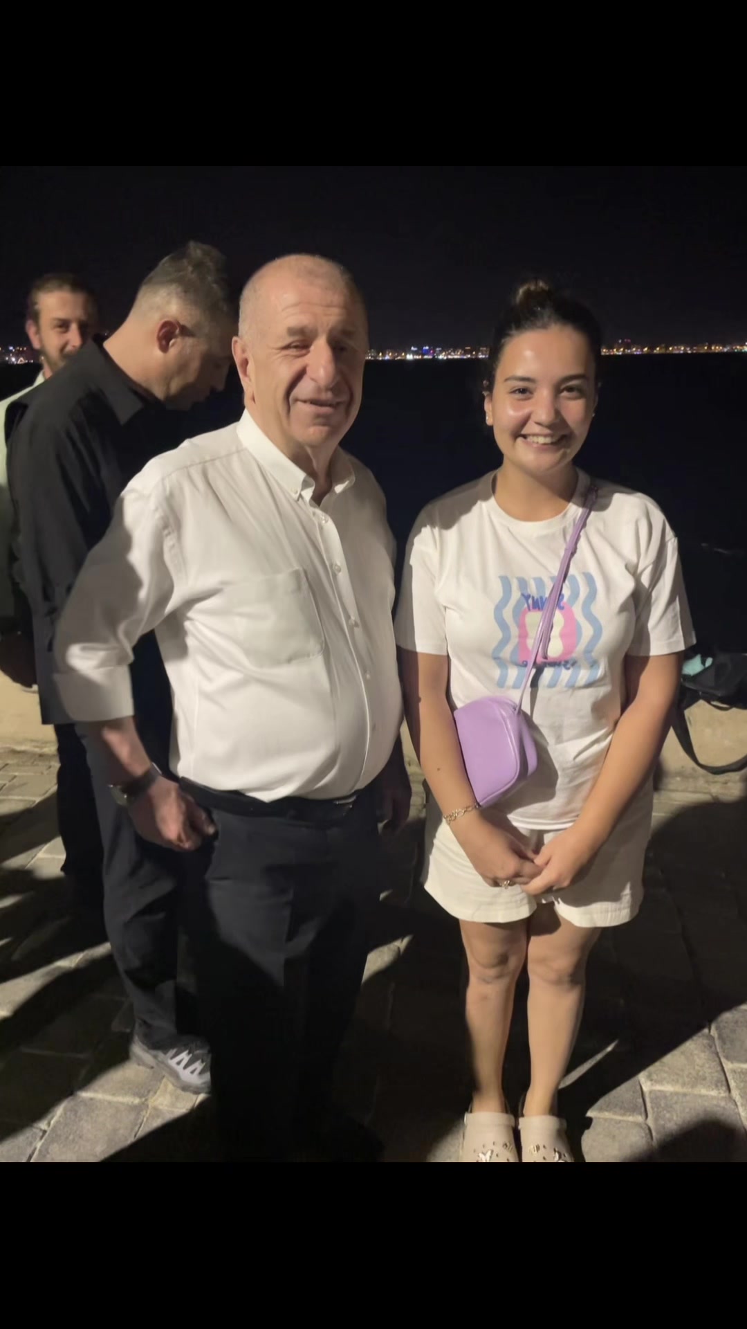 @Kardeleenkocak