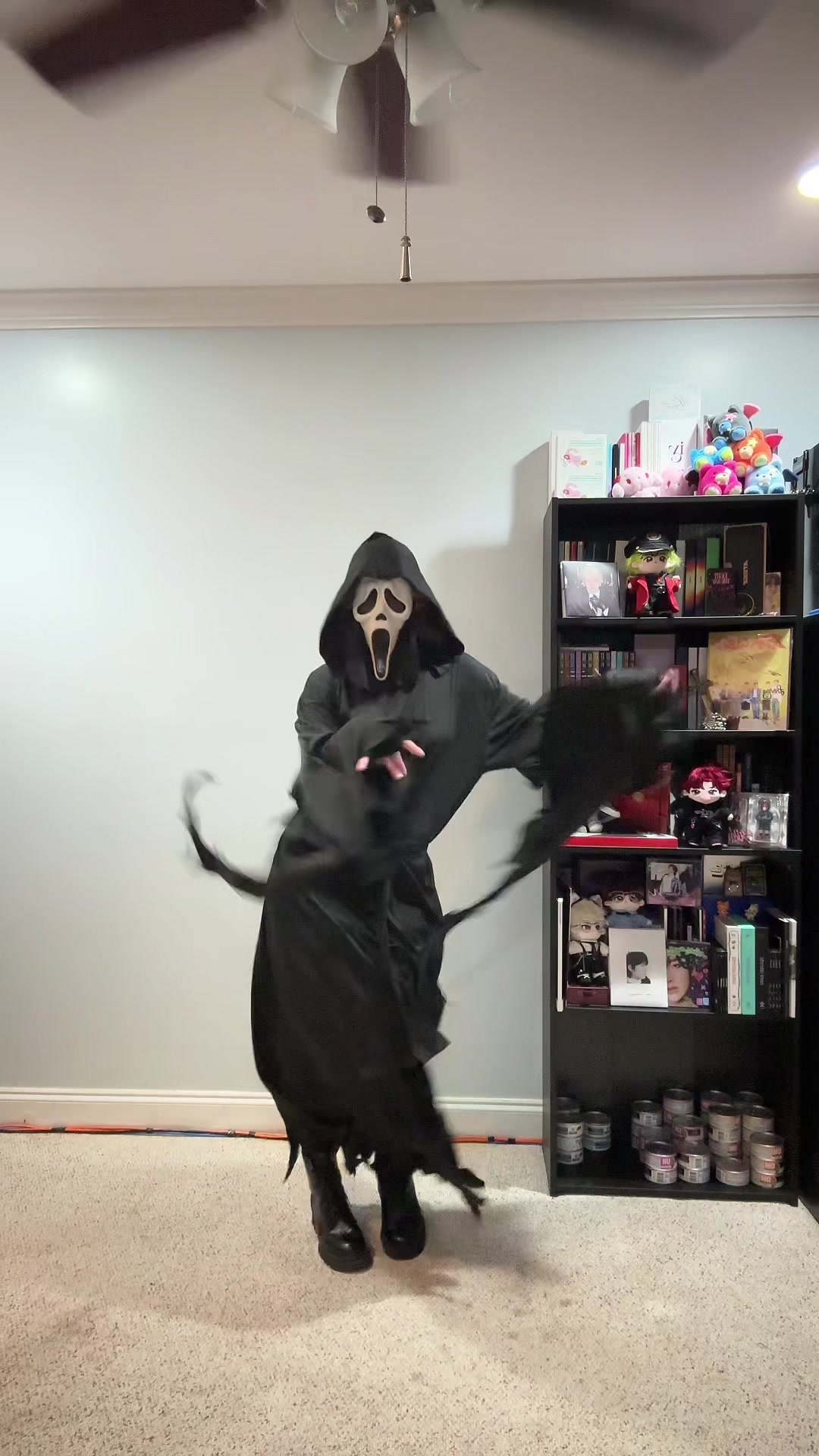 @Ghost_Dances