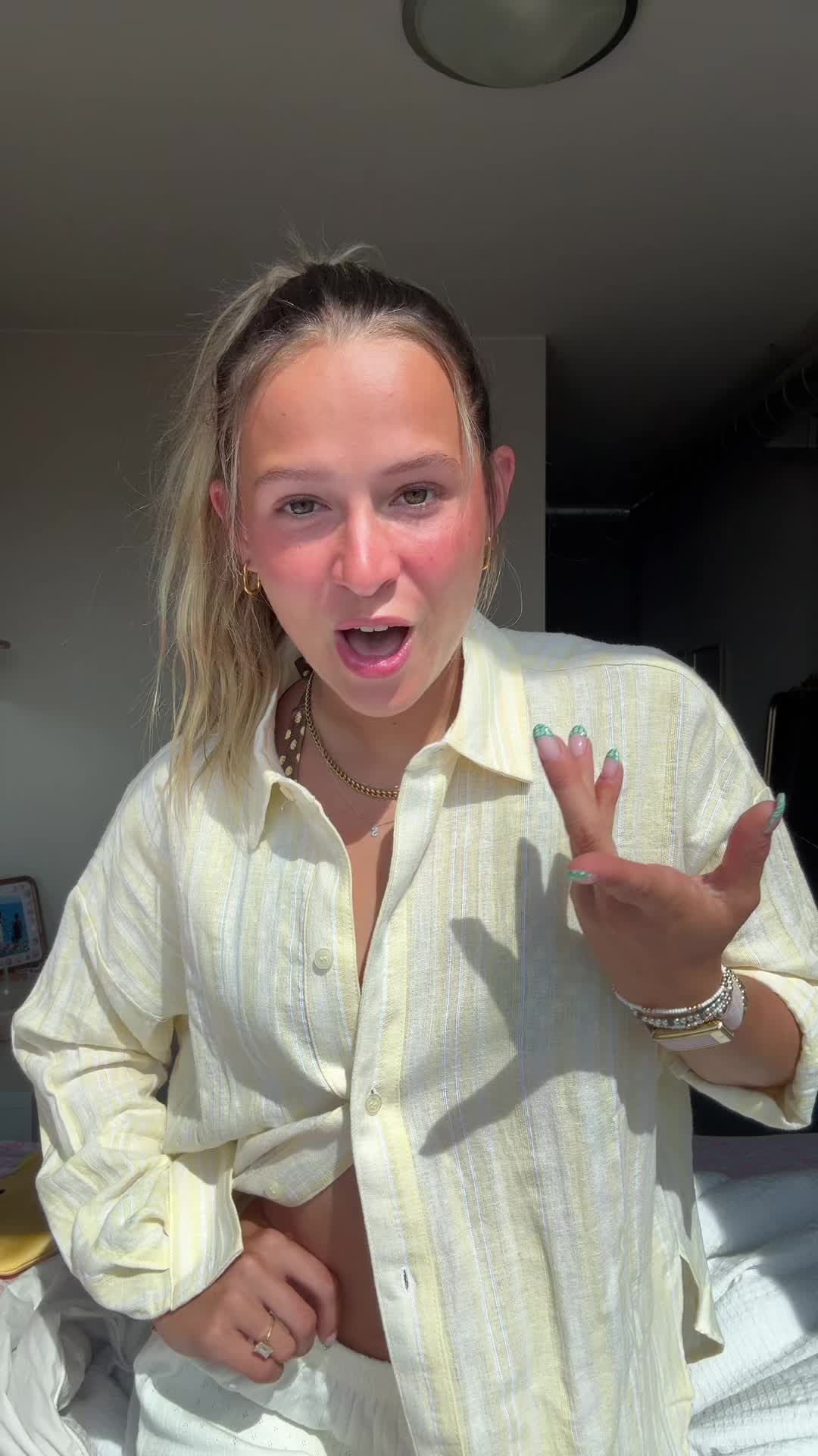 @mia_rogan