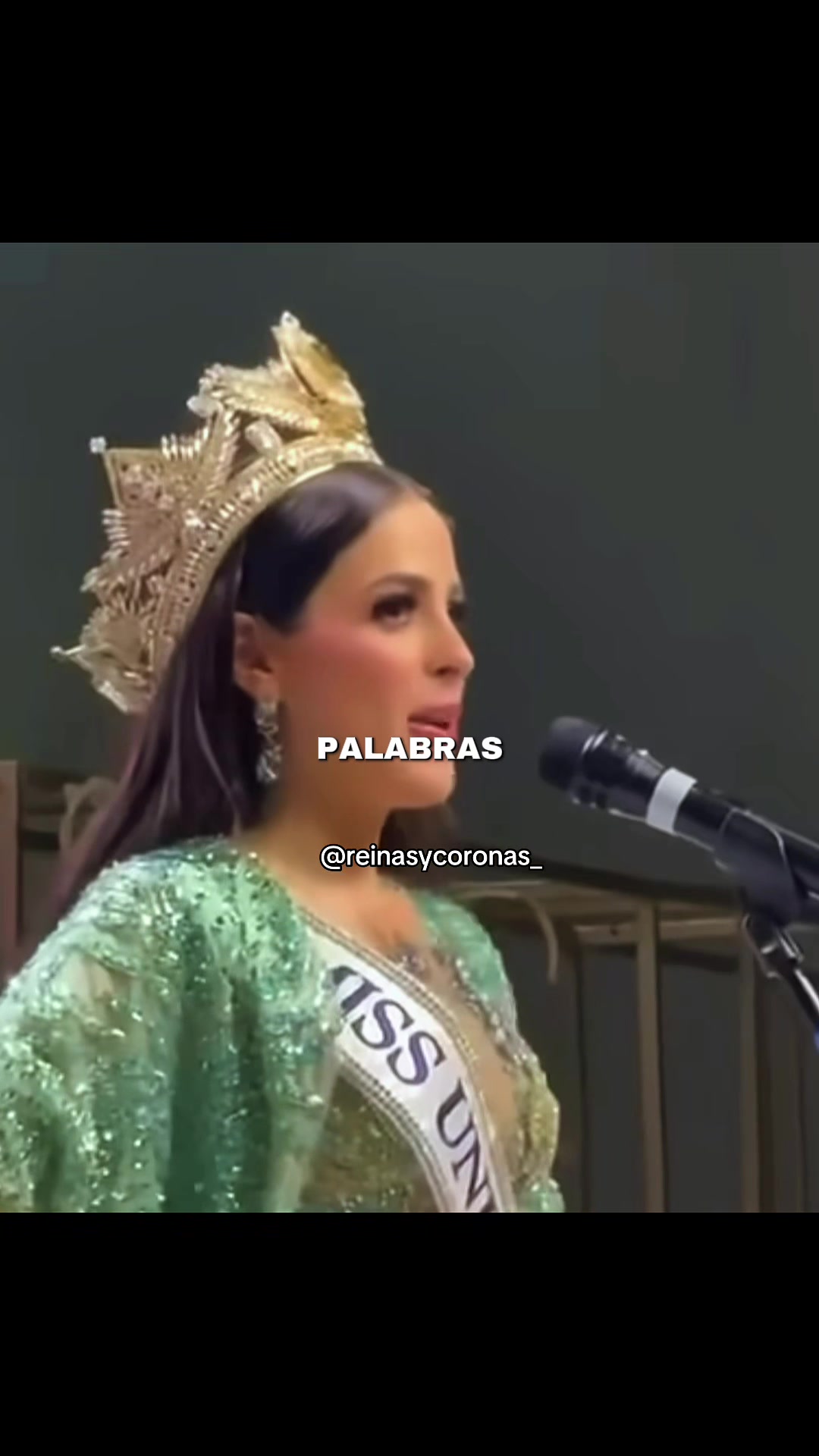 @Reinas y Coronas