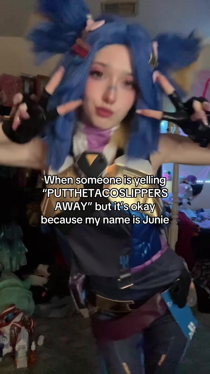 @Junie ʚꨄɞ → animeNYC