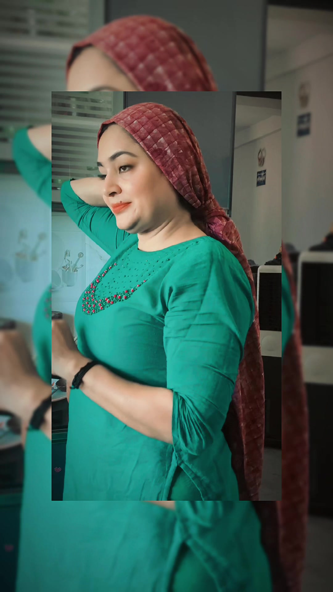 @പോന്നു മിന്നു