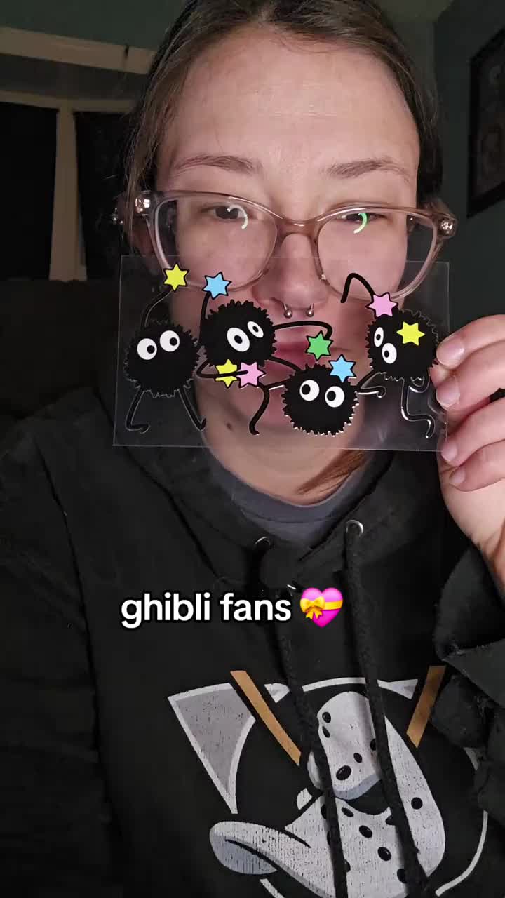 @April๐ค๐๐ฝ