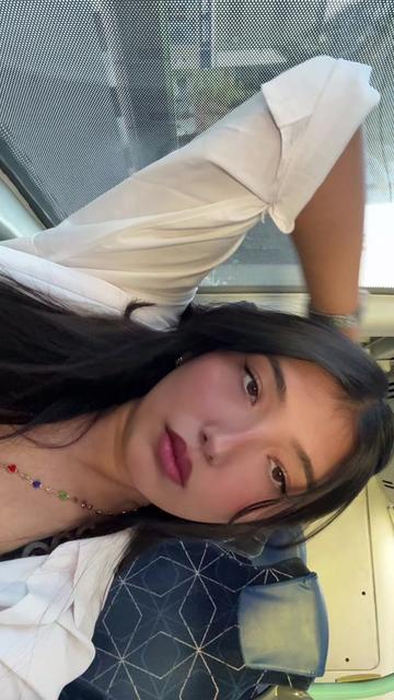 @t_shrestha