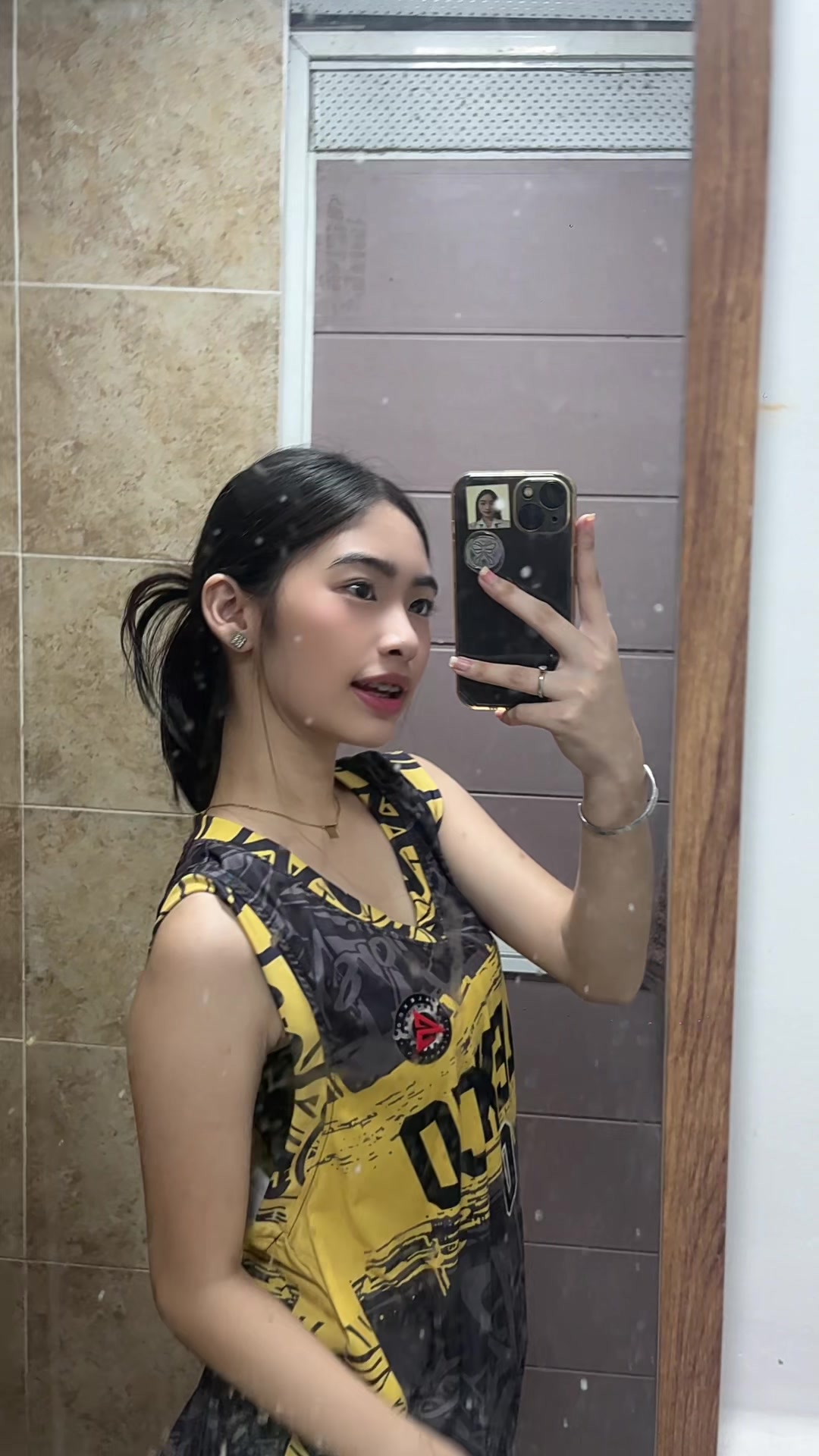 @iya
