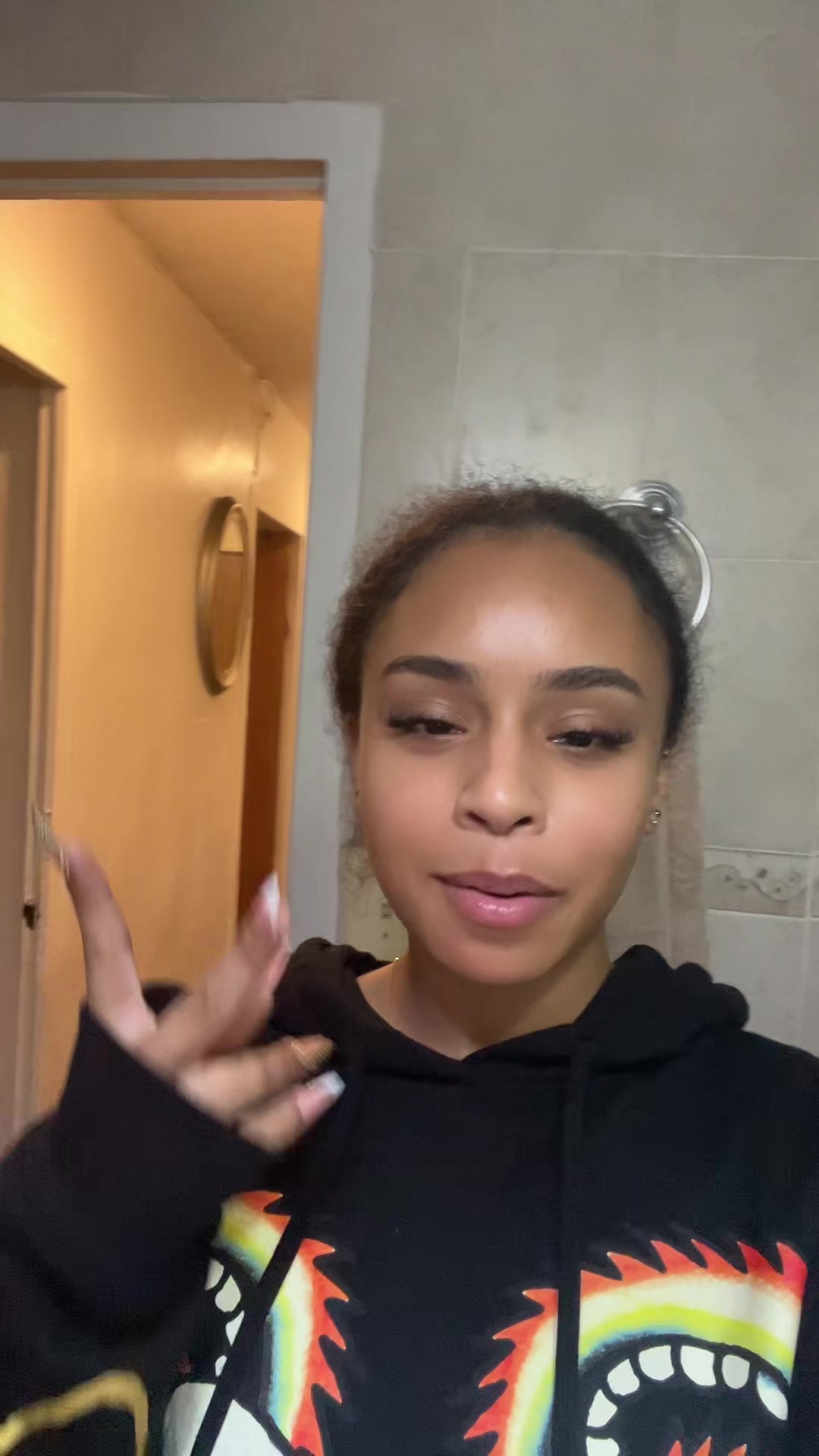 @️