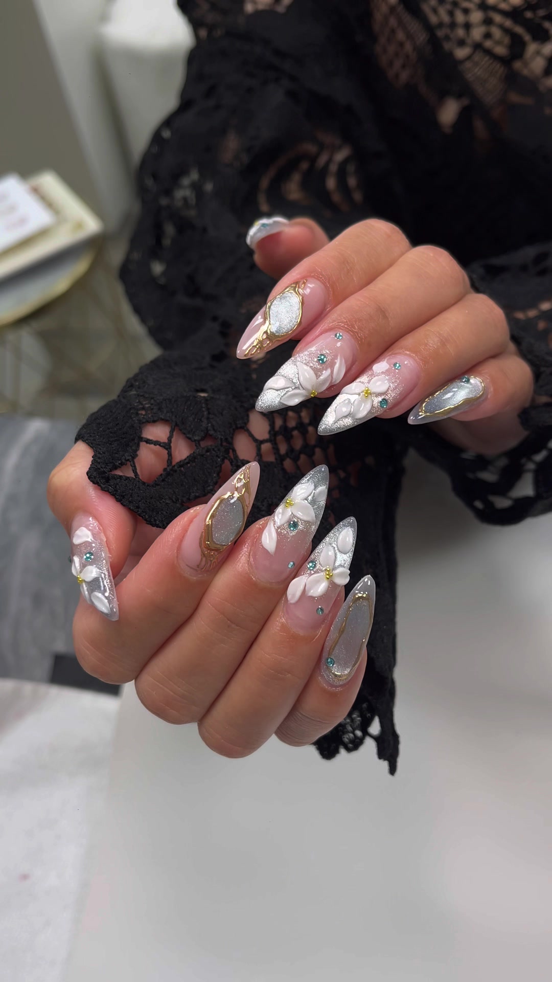 @Kim JJ / GelX - Nail Tech 🎀