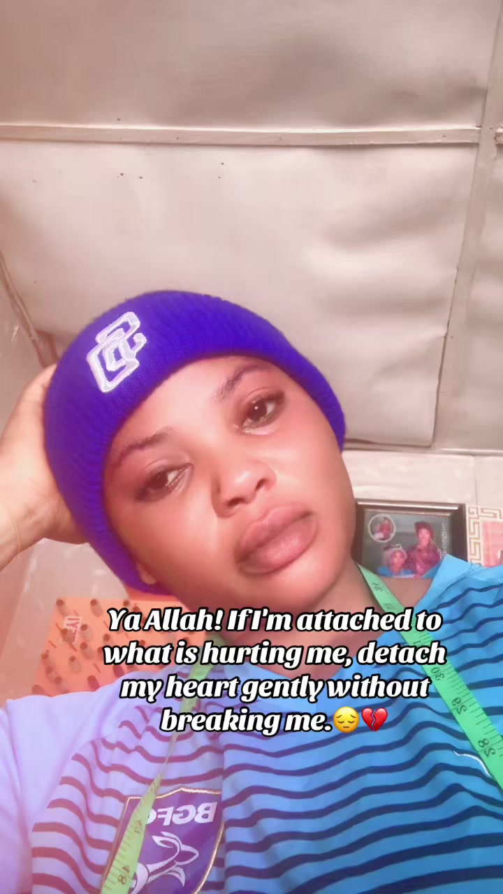 @Ashabiade🧵🪡✂️