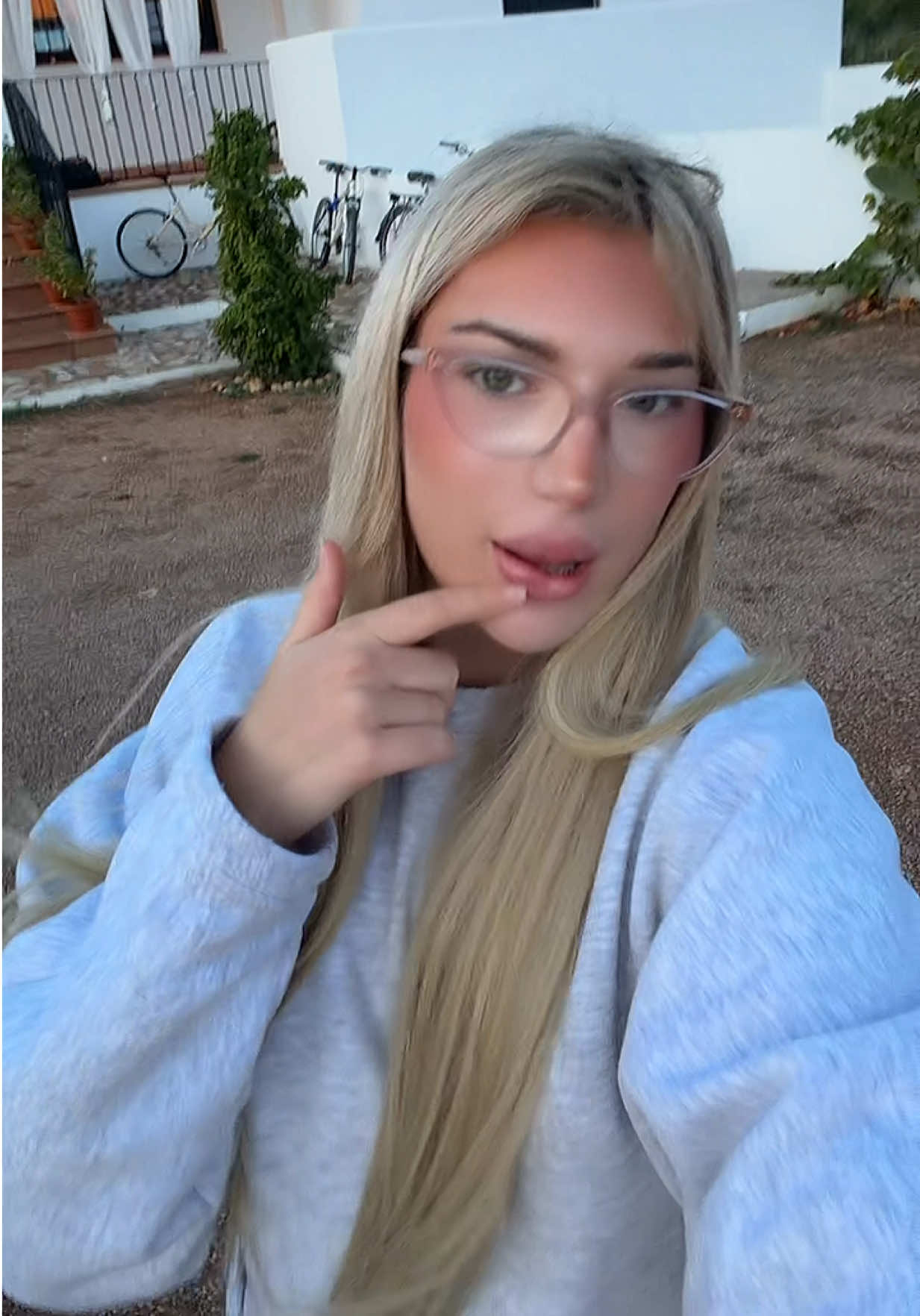 @joticsabrina_