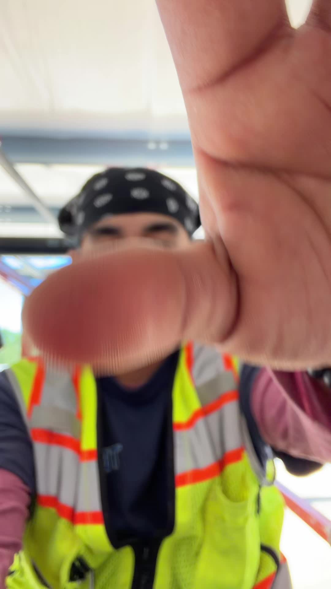 @b3rnY._0