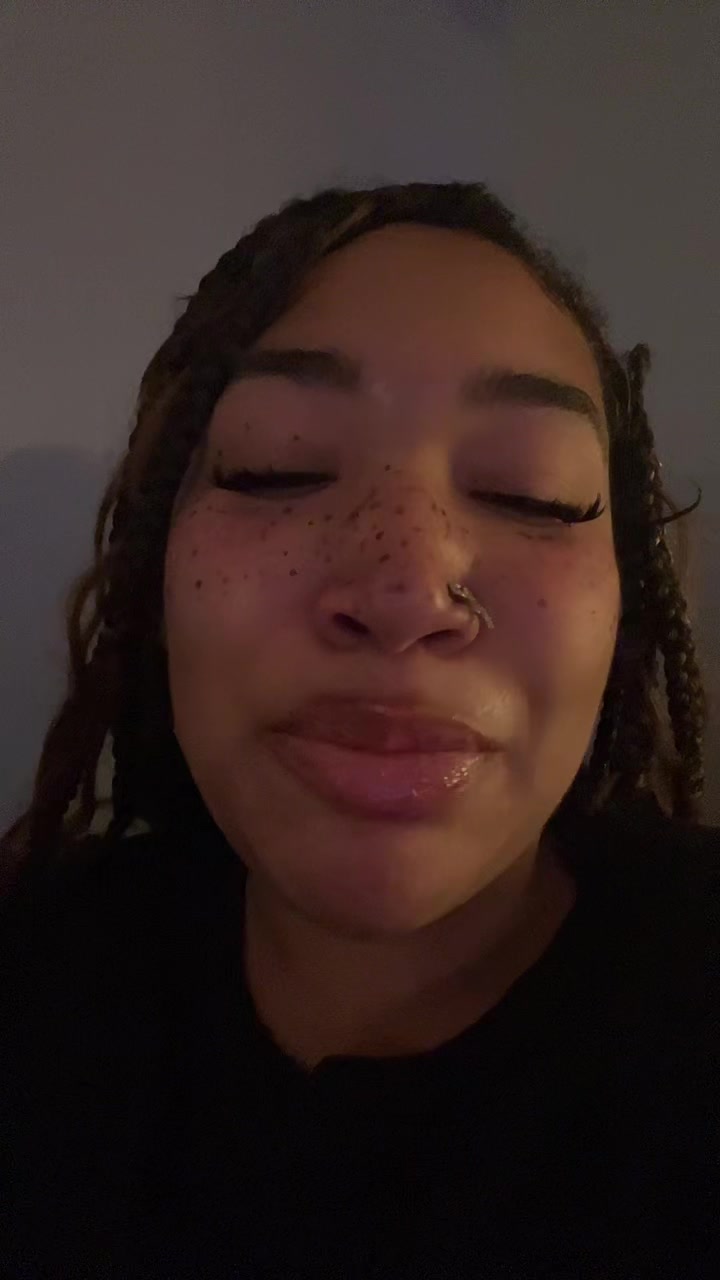 @shanndagoat_
