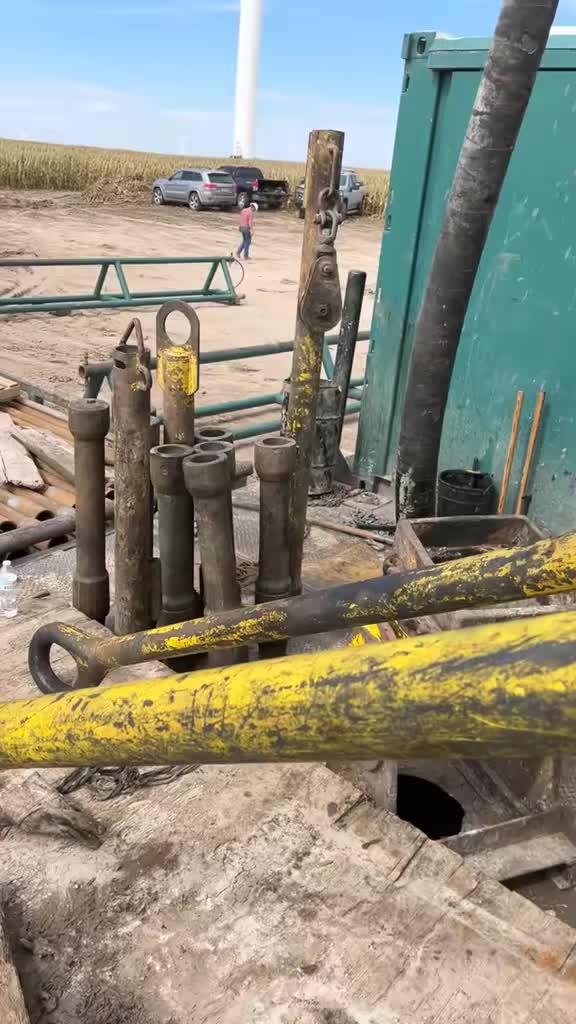 @Anibal 🇬🇹💪💵🛢️