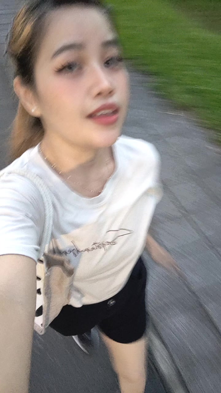 @Ainah15