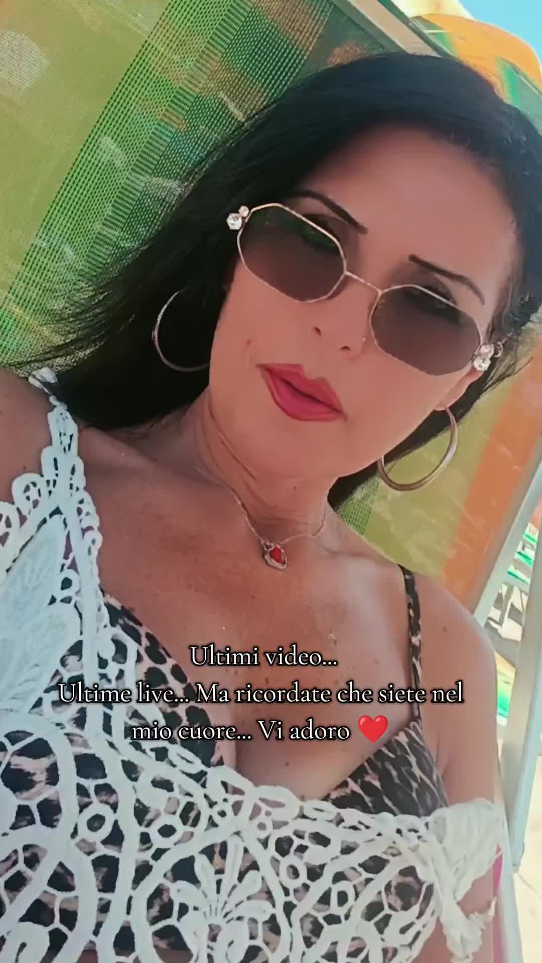 @👑🌺Ylenia🌺👑