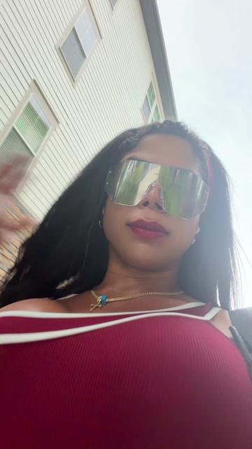 @Makarena