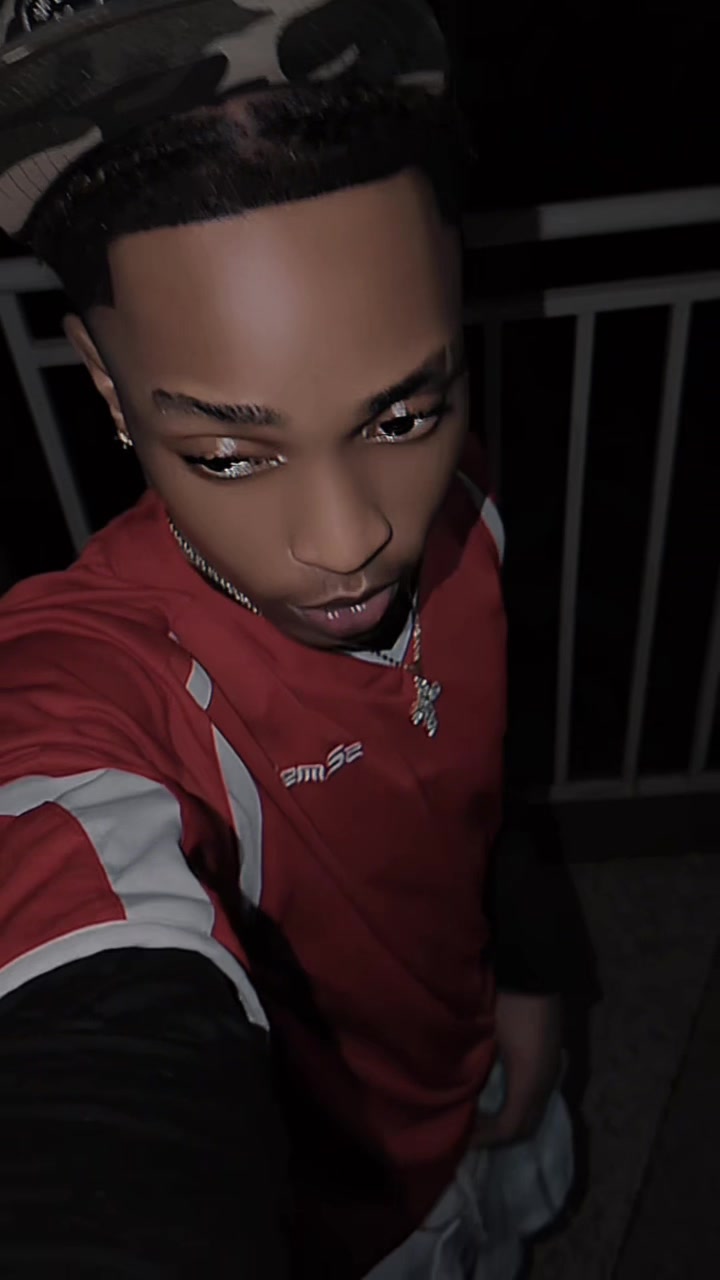 @ĮAM-BRYTON~STYLES🥷✨