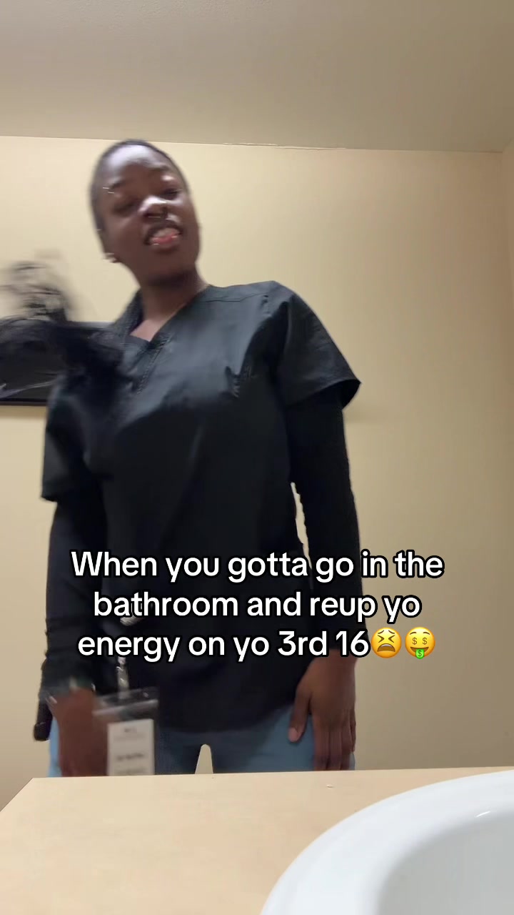 @Sexynini 🪳