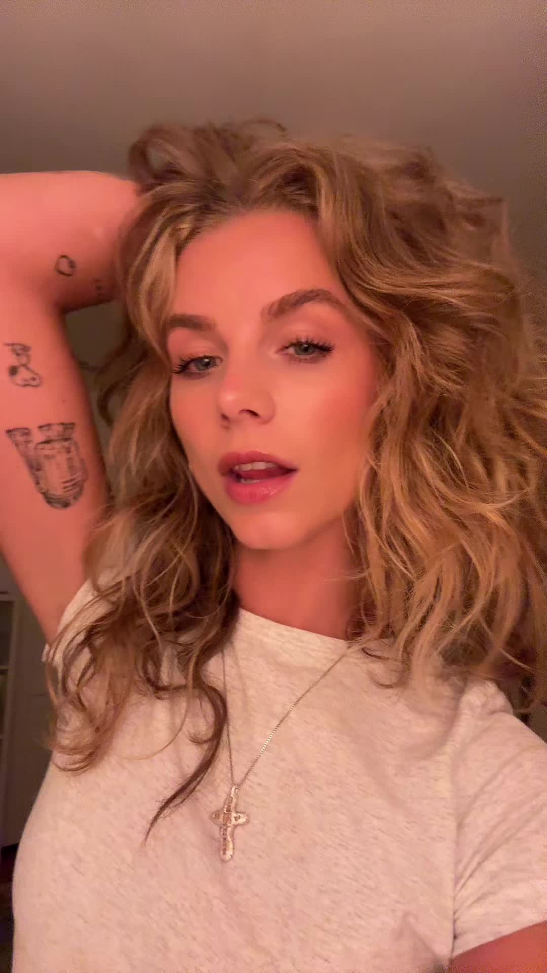 @anna