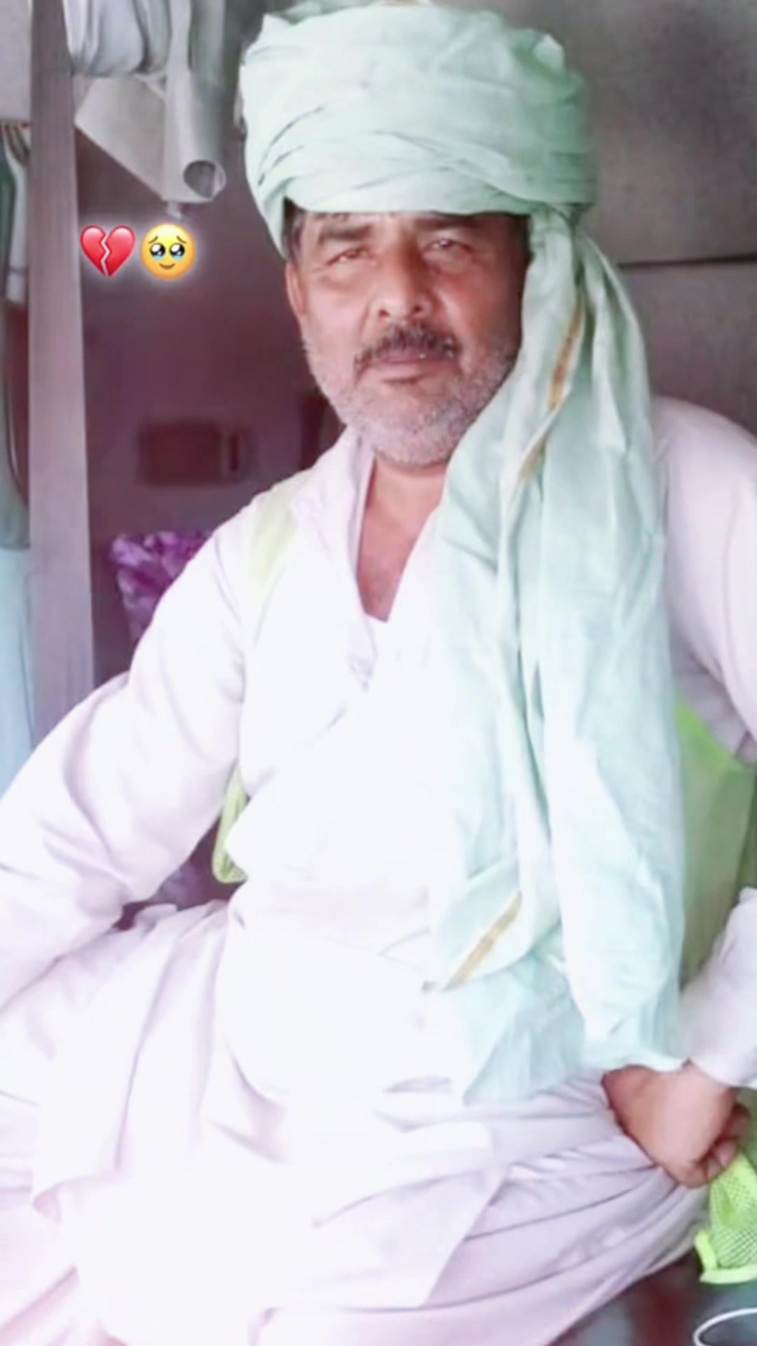 @𝙉𝙤𝙈𝙞🇵🇰