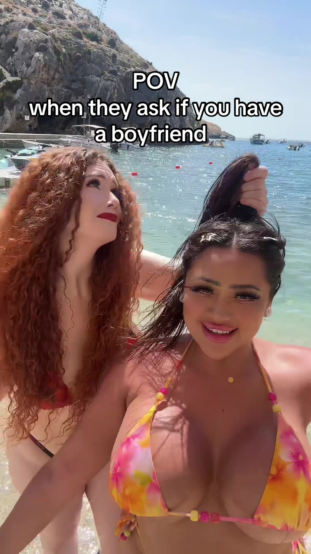 @zoeyfoxxofficial