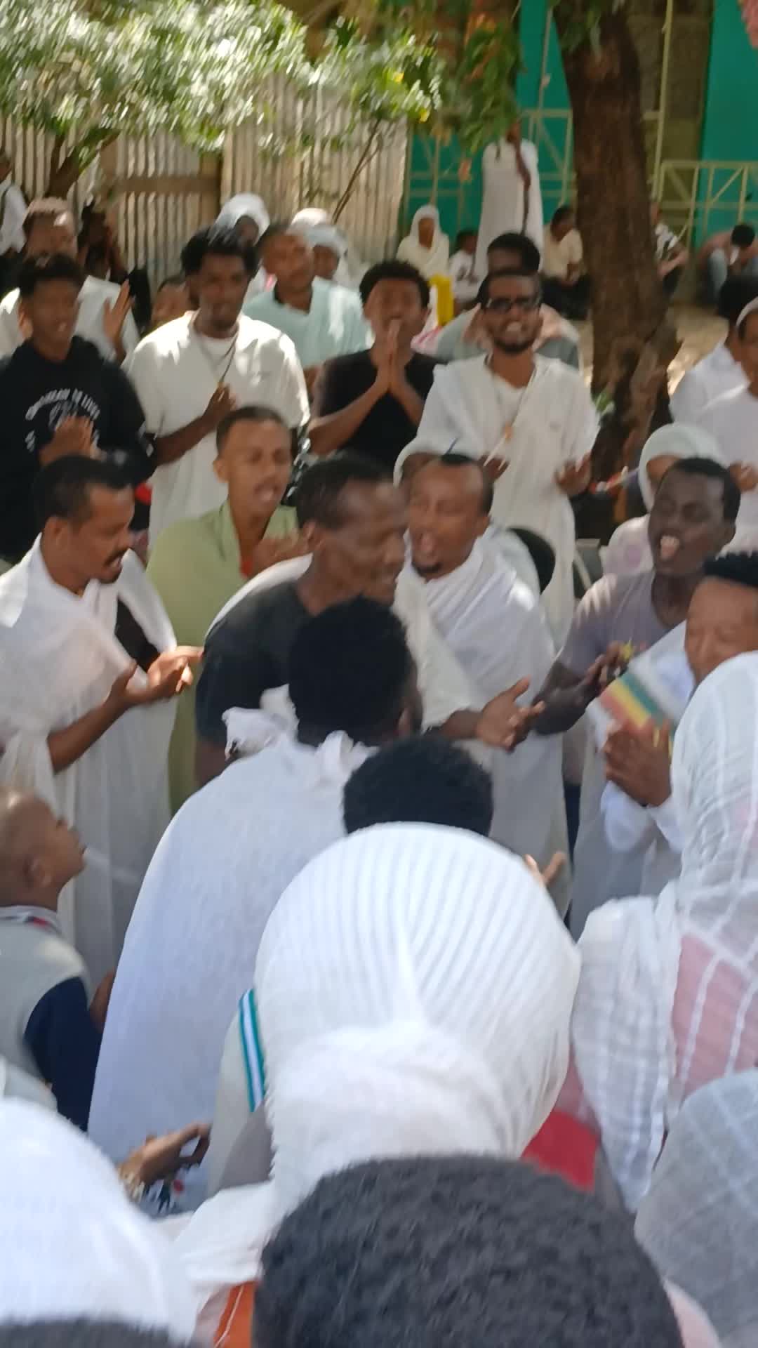@ሳቂታዋ 🤣