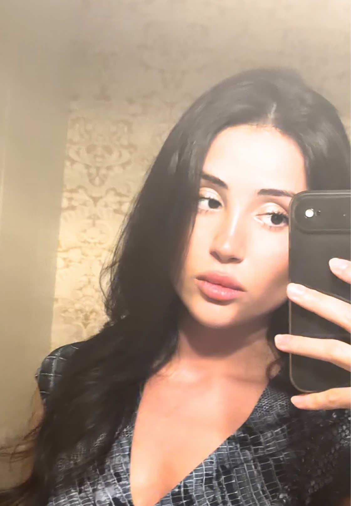 @Milana