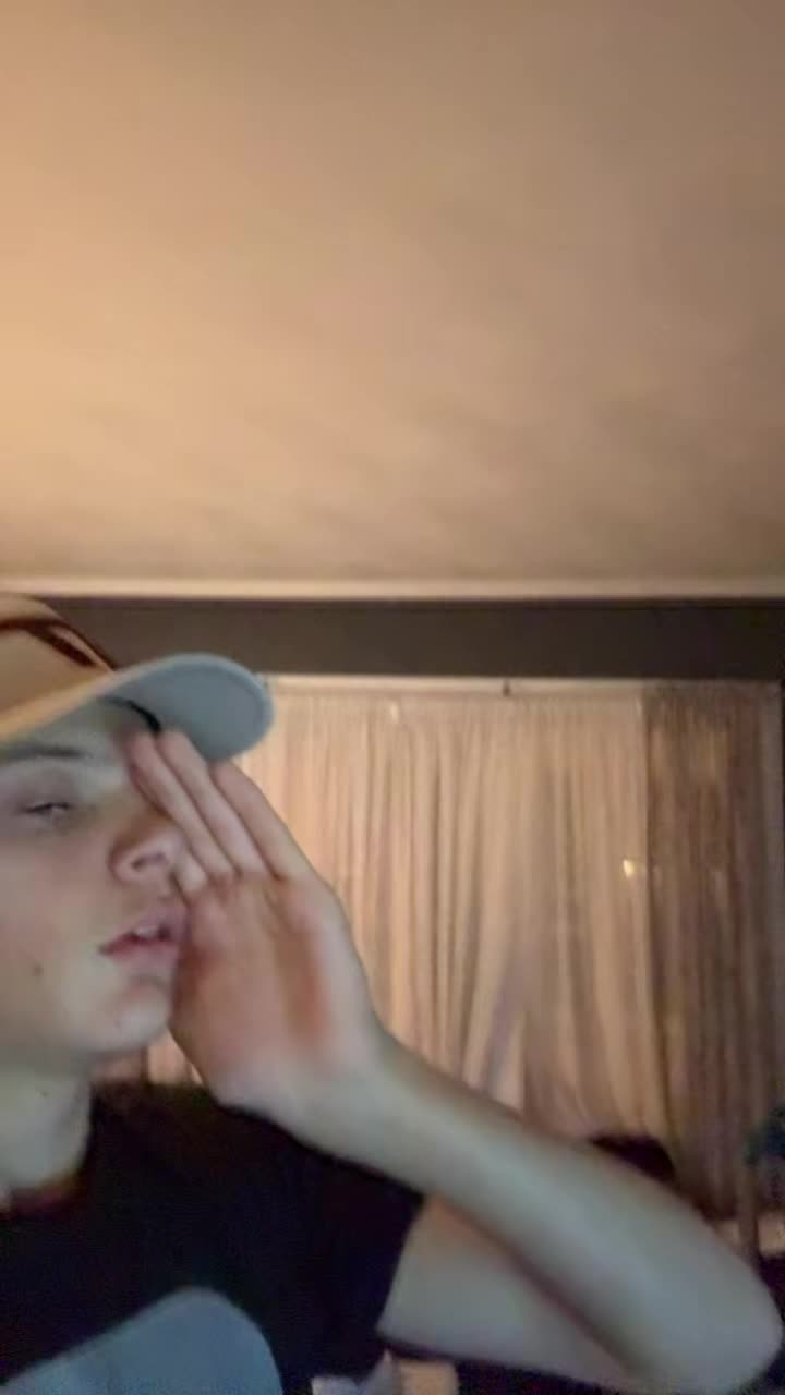 @Brofessoer9