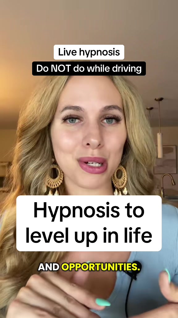 @Hypnotist | Julia Hankins