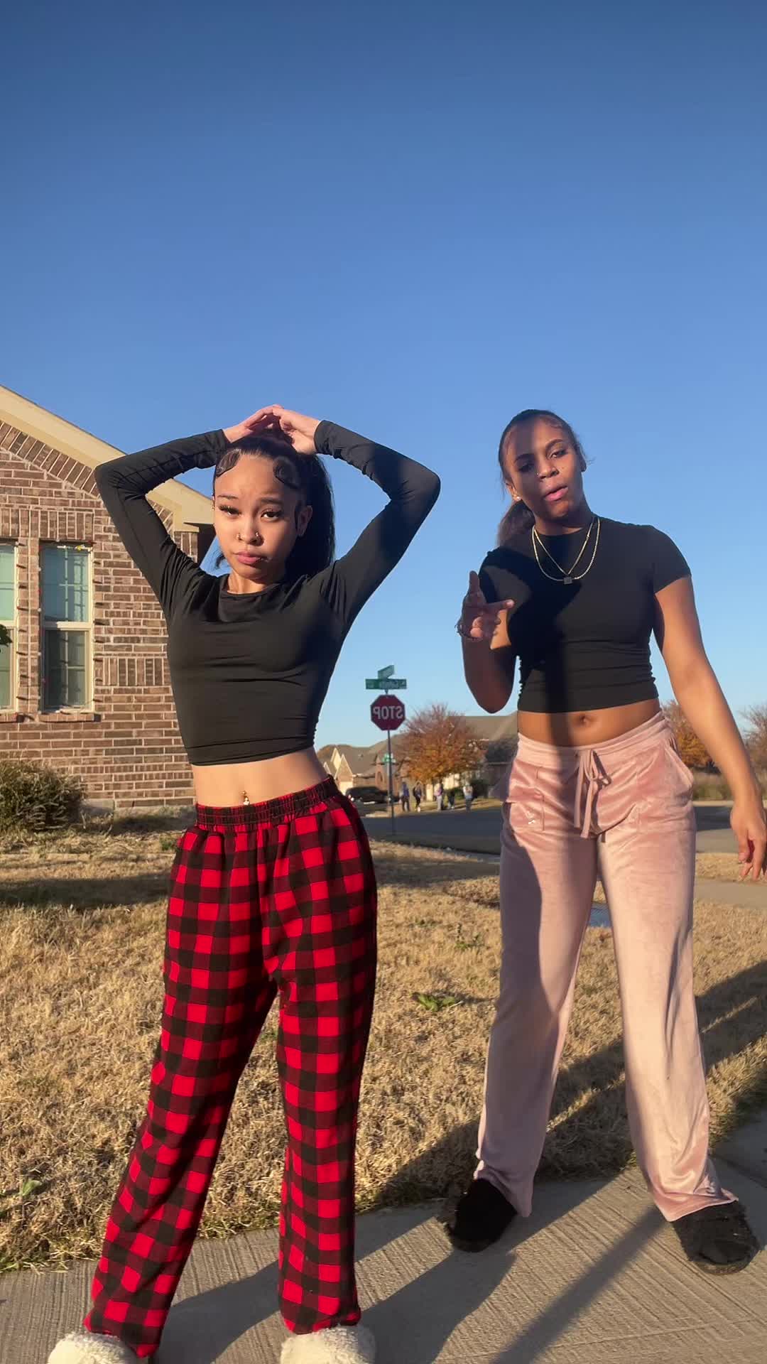 @allabout_lliyah
