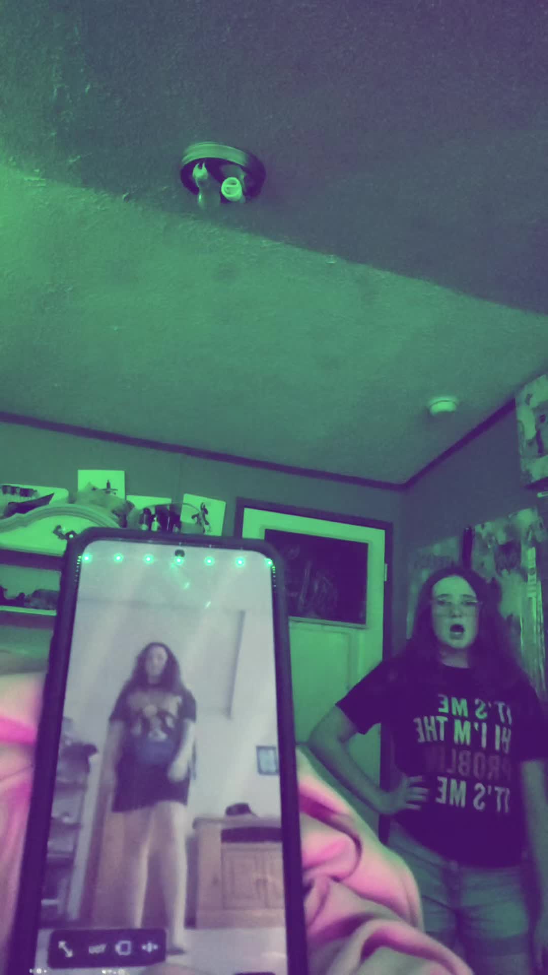 @kittygirl123
