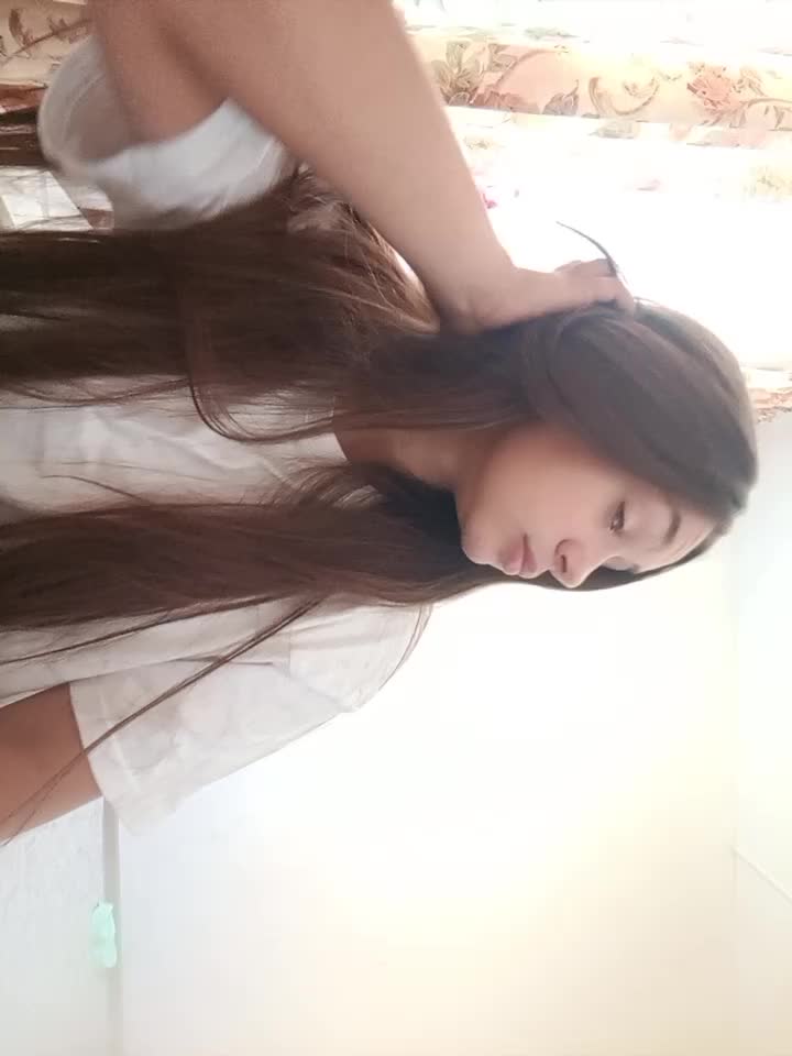 @Аньк🌷