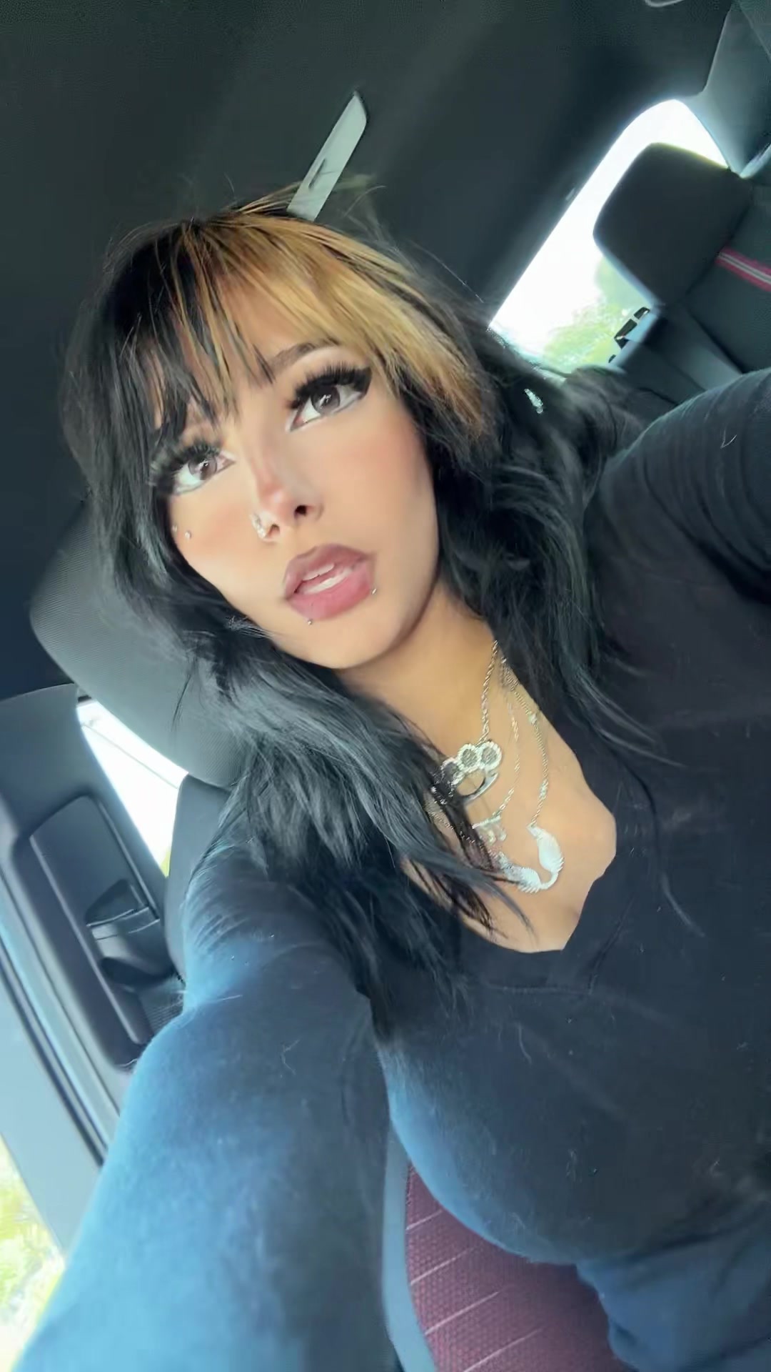 @meow