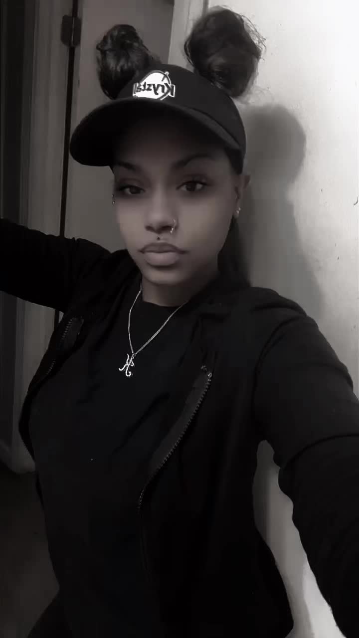 @Pretty Kay 🌈🤤