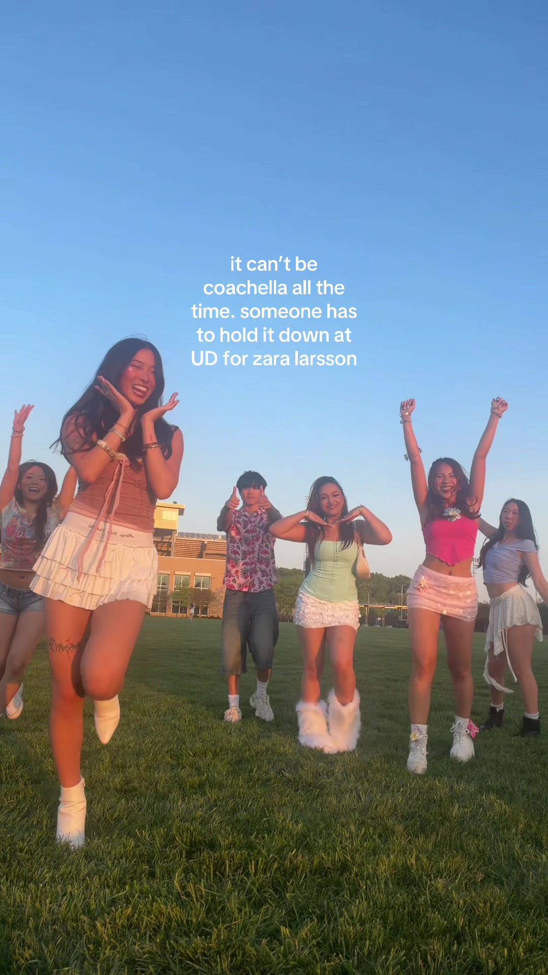 @AN WONG ᥫ᭡ — content creator