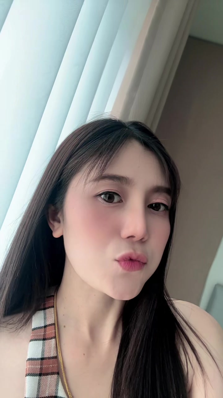 @AnnyMintra🤍