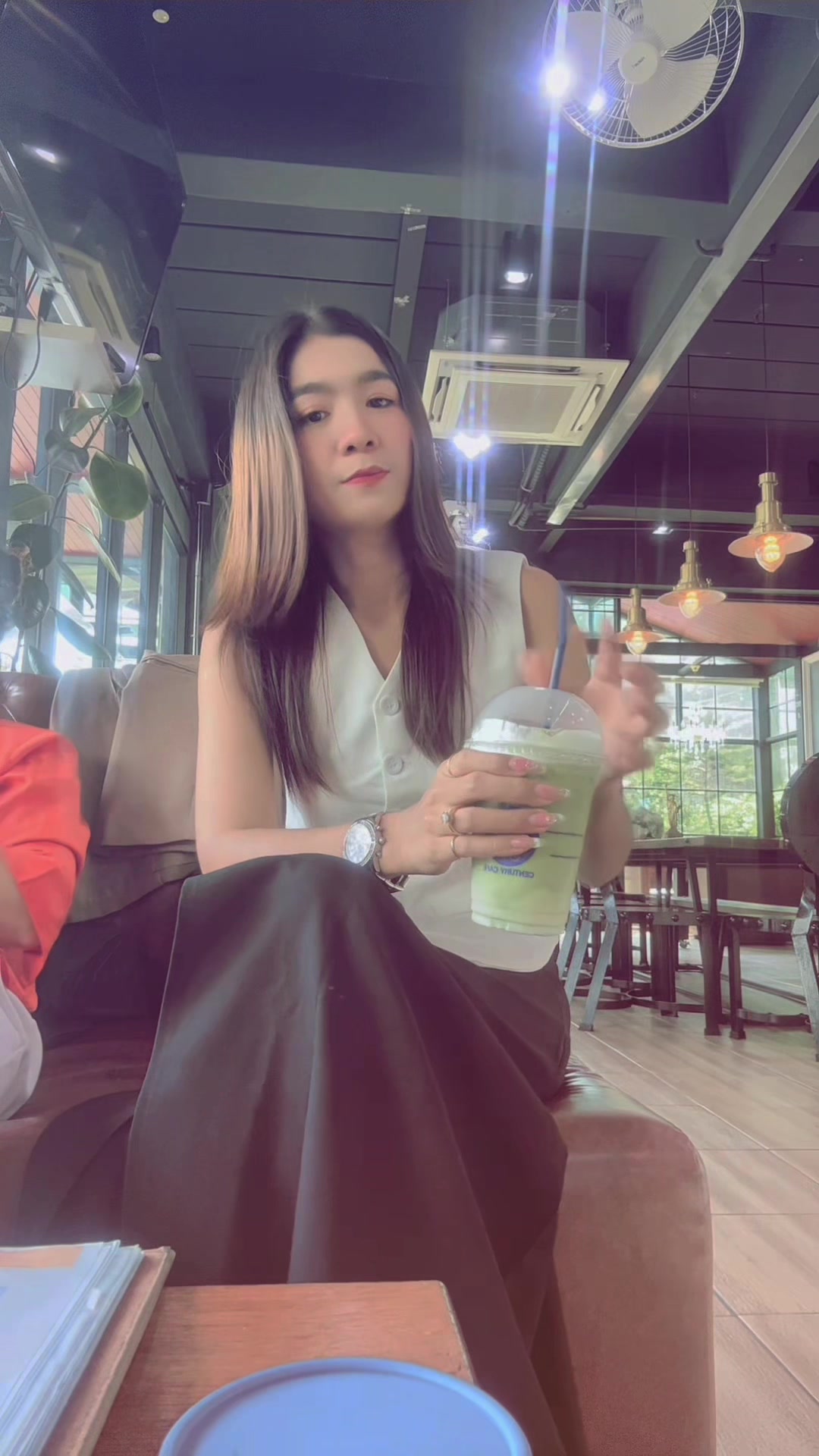 @Nan Chit Su Wai🏳️&zwj;🌈