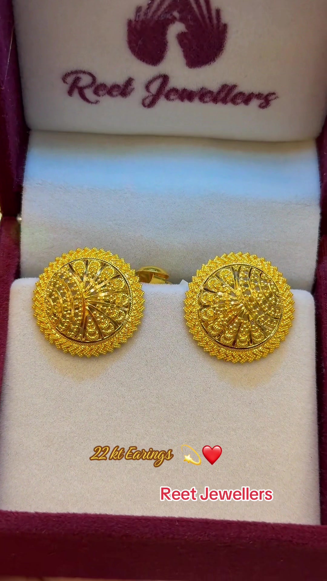 @Reet Jewellers