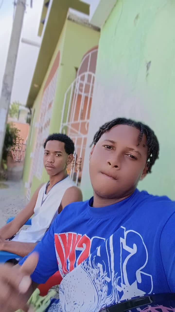 @Lil ⚡💥