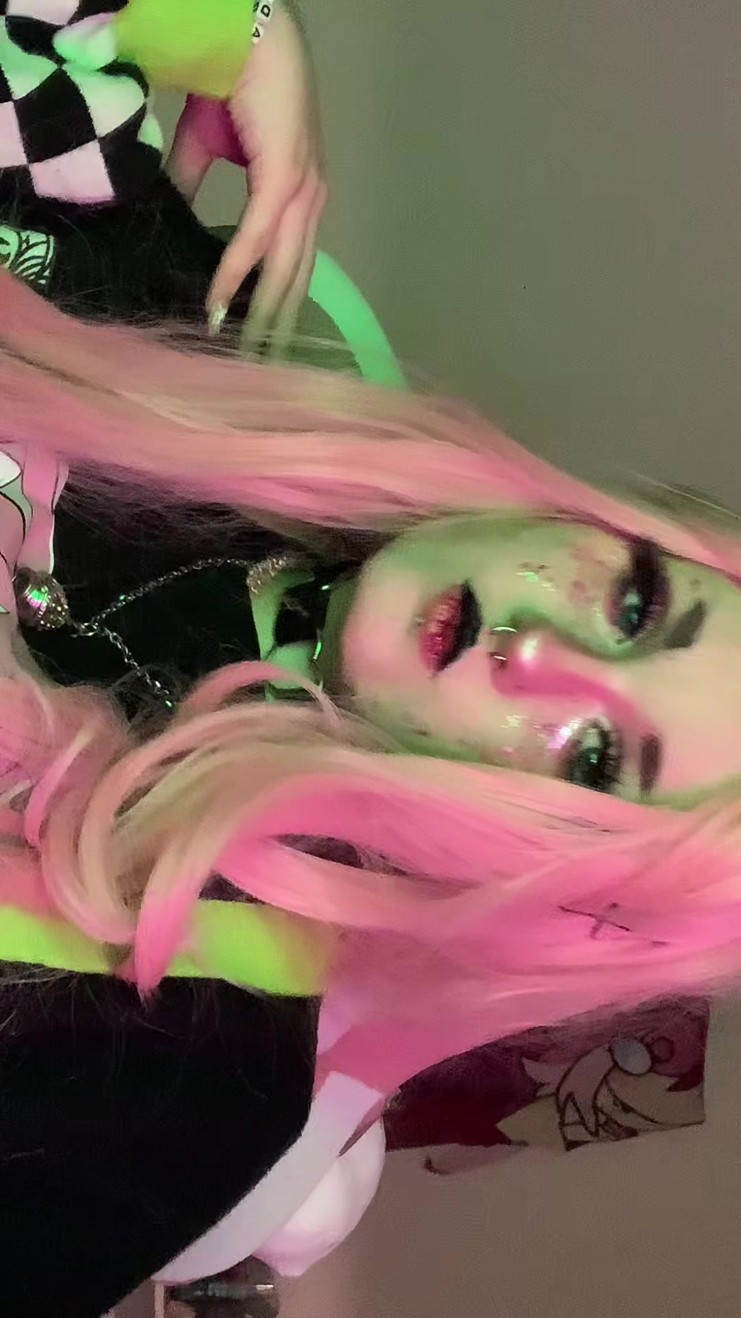 @c