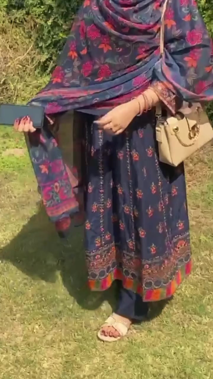 @🦋AimanKhan🦋°♡