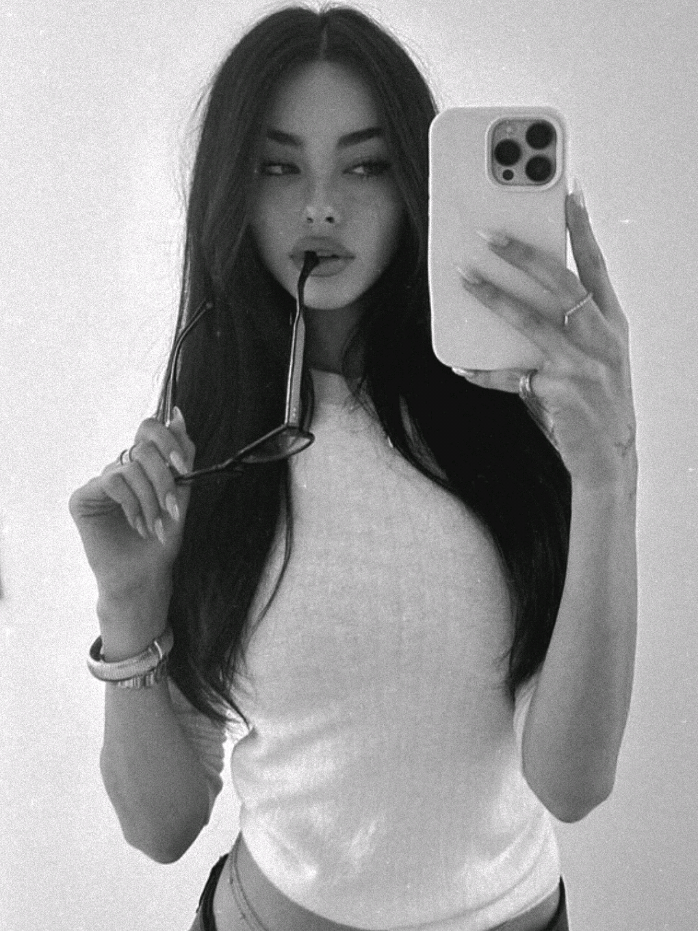 @𝒊𝒓𝒆𝒎