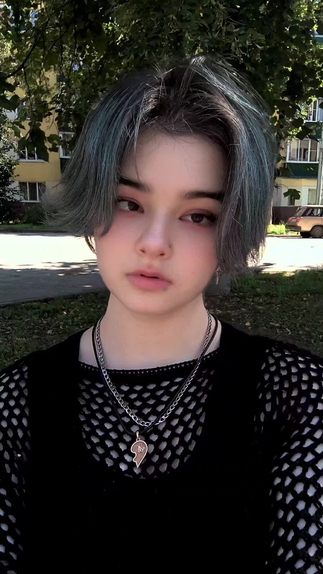 @_𝐀𝐲𝐧𝐚𝐯𝐢_