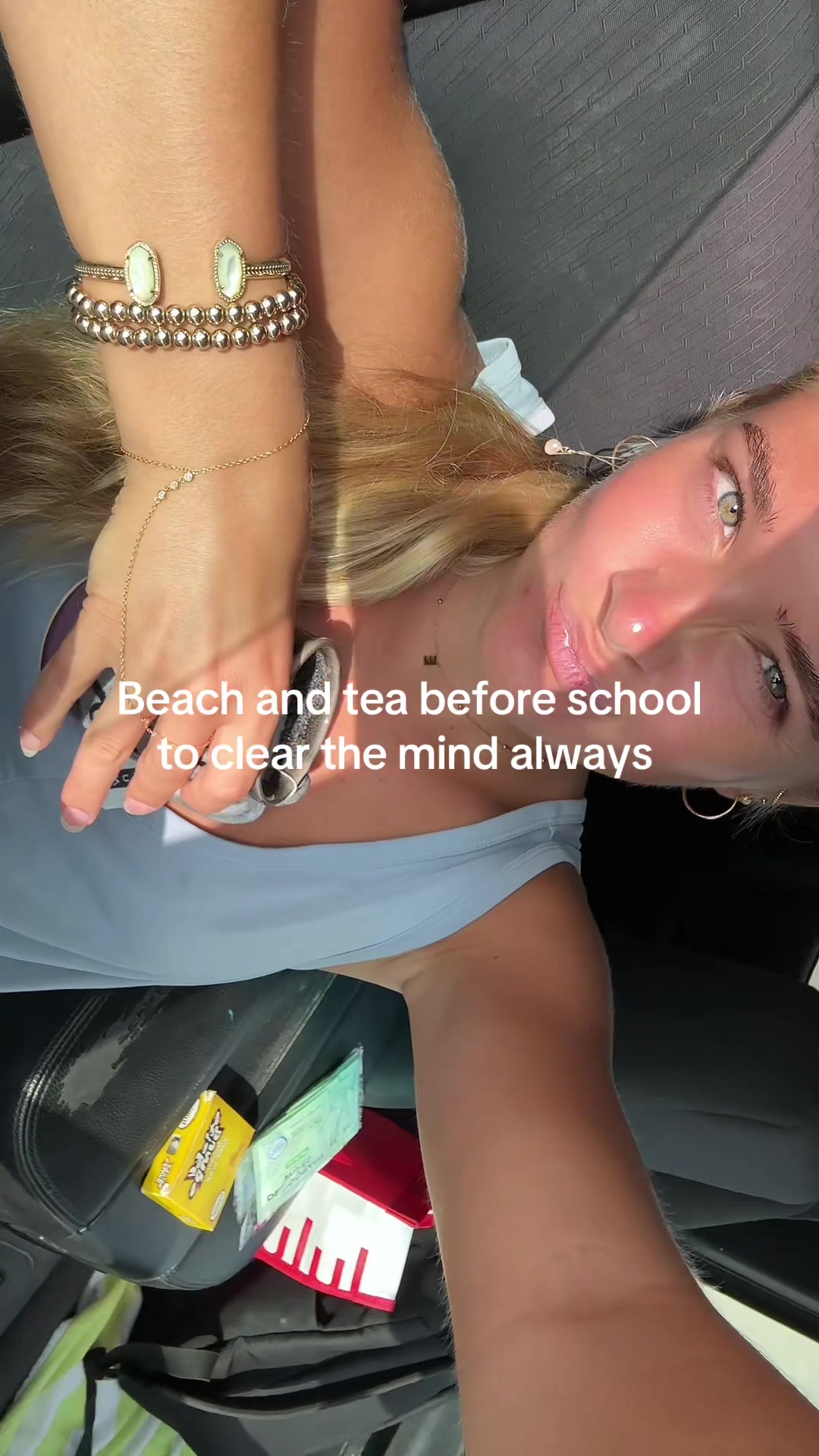 @_whodisdeva_