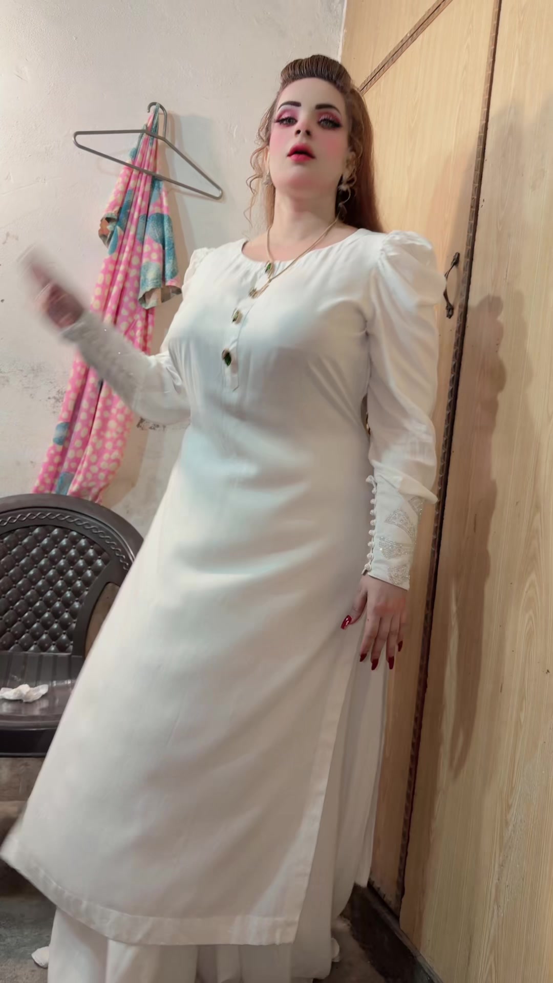 @Khoobsurat Official