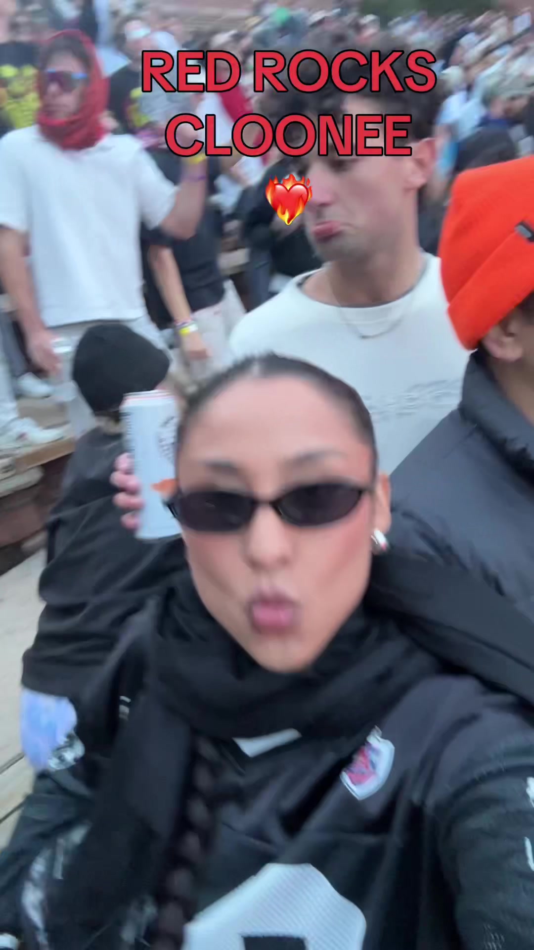 @caryssiaesquives