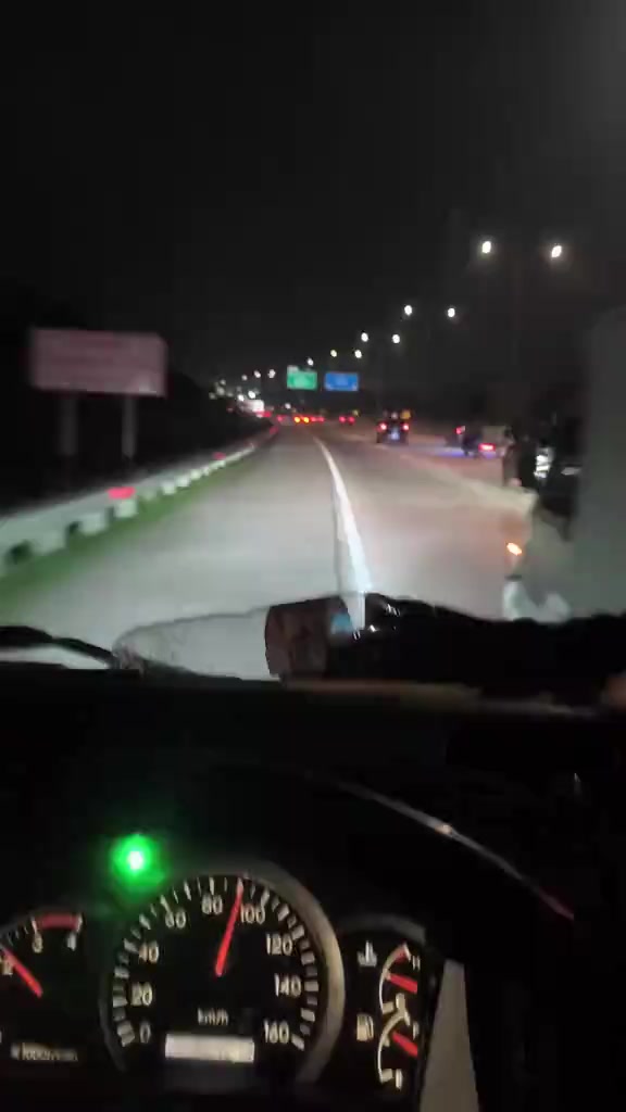@R 0 8 0 T ( Ozan )
