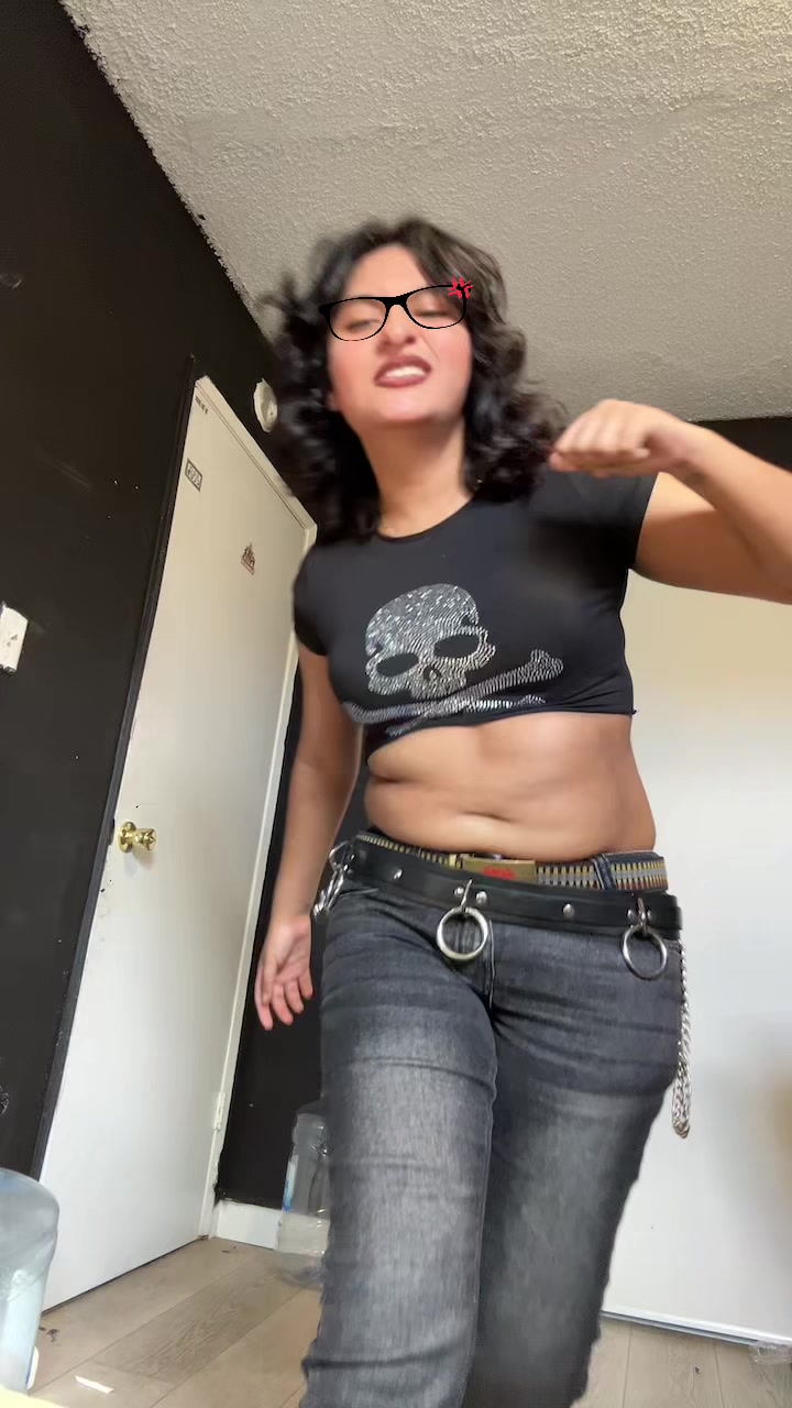 @🧛🏼♀️🧛🏼♀️🧛🏼♀️